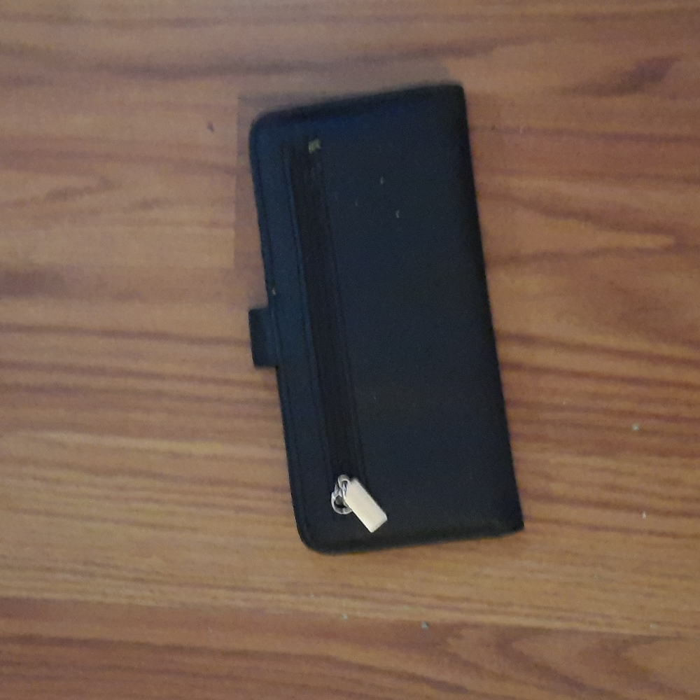Wallet - Picture 2 of 3